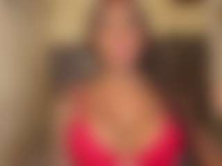 Live cam show with lizzyjooss - Ebony on Camsoda | colombia