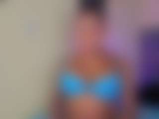 Live cam show with lizzyjooss - Ebony on Camsoda | colombia