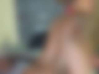 Live cam show with lizzyjooss - Average on fuklive.com