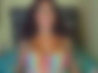 Live cam show with lizzyjooss - Ebony on CamClone | colombia