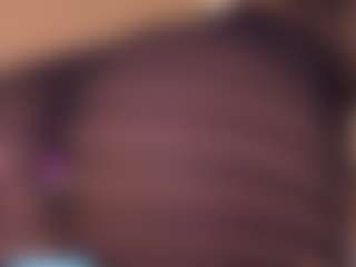 Live cam show with Dakota-Lee - BBW on friskycurves.com