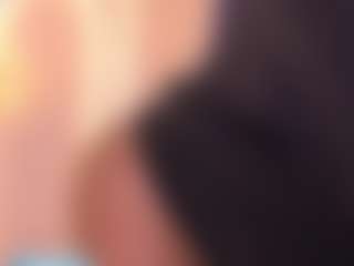 Live cam show with Dakota-Lee - Curvy Latina on Strip Flash - Live Sex Shows