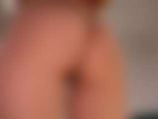 iris-vega9's Live Sex Cam Show