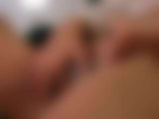 iris-vega9's Live Sex Cam Show