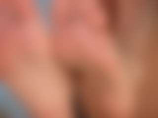 iris-vega9's Live Sex Cam Show