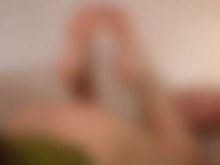 iris-vega9's Live Sex Cam Show