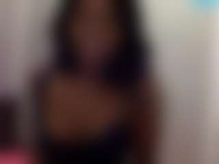 Live cam show with summerswild - Lingerie on infinitiblacc.com