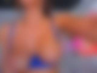 DanieleAida MILF webcam performer live streaming