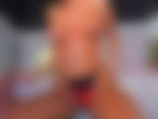 DanieleAida MILF webcam performer live streaming