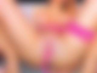 Live cam show with DanieleAida - Moaning on Camming Site