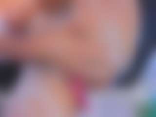 Live cam show with DanieleAida - Gagging on nudelive.tv