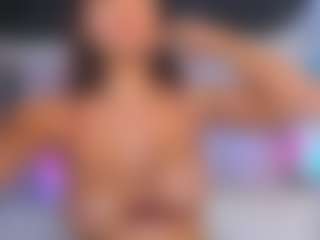 Live cam show with DanieleAida - Lush MILF on AdultVida.com