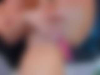 DanieleAida MILF webcam performer live streaming