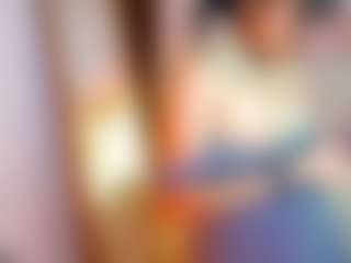 Adeline's Live Sex Cam Show
