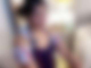 Live cam show with Adeline - Milk on CamClone