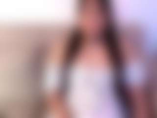 Live cam show with Adeline - Smoking on crypto-cams