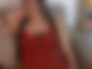 Live cam show with Adeline - Brown Hair on Gym Cam Girls