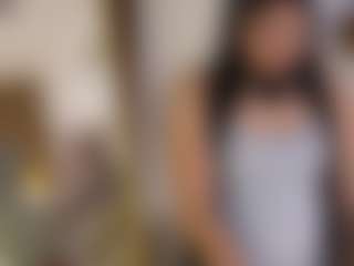 Live cam show with Adeline - Brown Hair on Camsoda