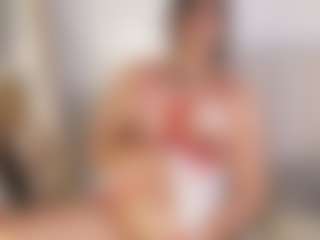 Live cam show with Adeline - Curvy Small Tits on Camsoda