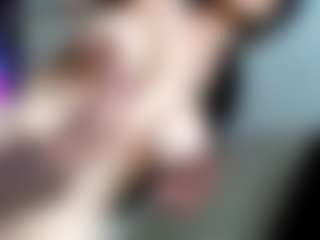 real24cmselfsuckpvt's Live Sex Cam Show
