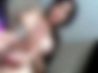 real24cmselfsuckpvt's Live Sex Cam Show