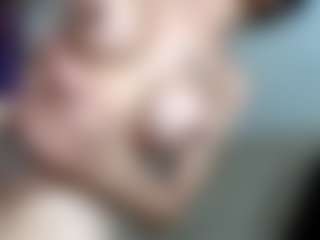 real24cmselfsuckpvt's Live Sex Cam Show