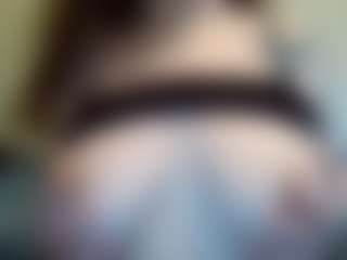 HintOfHoneyy's Live Sex Cam Show