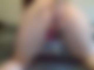 HintOfHoneyy's Live Sex Cam Show
