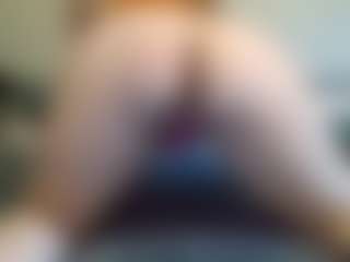 HintOfHoneyy's Live Sex Cam Show