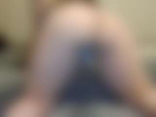 HintOfHoneyy's Live Sex Cam Show