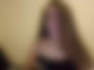 HintOfHoneyy's Live Sex Cam Show