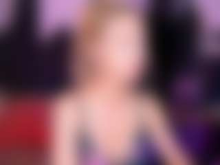 AlysiaSun's Live Sex Cam Show