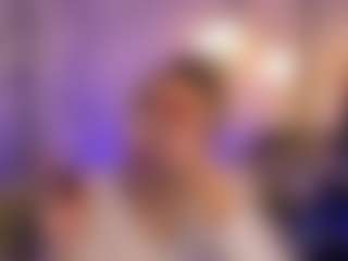 AlysiaSun's Live Sex Cam Show