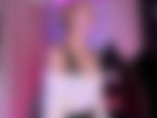 Live cam show with AlysiaSun - Smoking on Camsoda