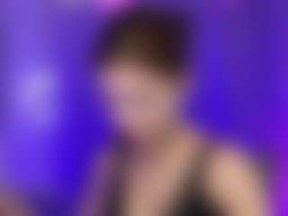 Live cam show with AlysiaSun - Cute on xDating