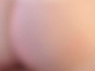 Live cam show with Kim joi - Athletic Public on Camsoda