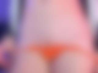 Live cam show with Kim joi - Tight on Dare Cams