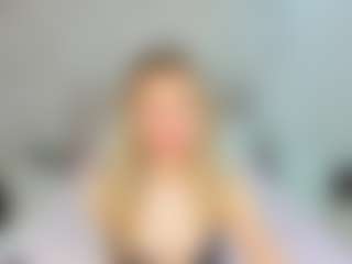 Live cam show with Donna - Hot on hotwifechat.live