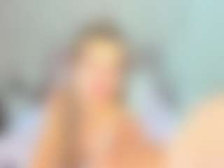 Live cam show with Donna - Normal on Fling VIP Chat