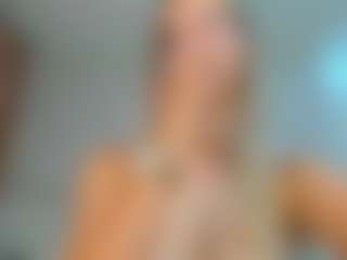 Live cam show with Donna - Blonde Hair on Streamer API
