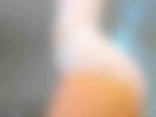 Live cam show with Donna - College on milfzrlive.com