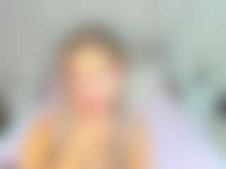 Live cam show with Donna - Upskirt on Mixed Magazine Live