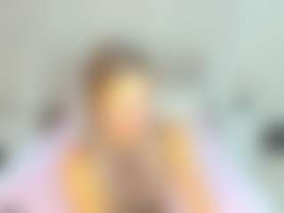 Live cam show with Donna - Upskirt on CSO-WL