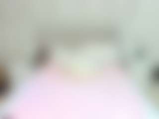 Live cam show with Donna - Blonde Hair on 1on1-livenow