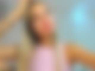 Live cam show with Donna - Fuck on boobsie.com
