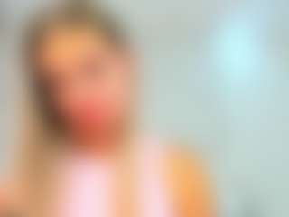 Live cam show with Donna - Bedroom Teen (18+) on fuklive.com