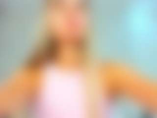 Live cam show with Donna - Bedroom on Camsoda