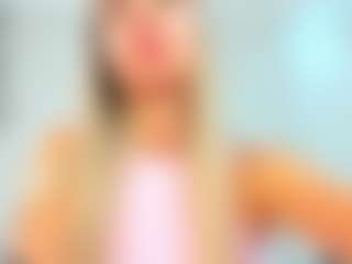 Live cam show with Donna - Blonde Hair on StripNow