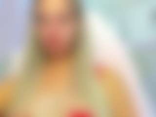Live cam show with Donna - Normal on Camsoda