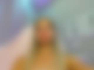 Live cam show with Donna - Spank on madthumbs